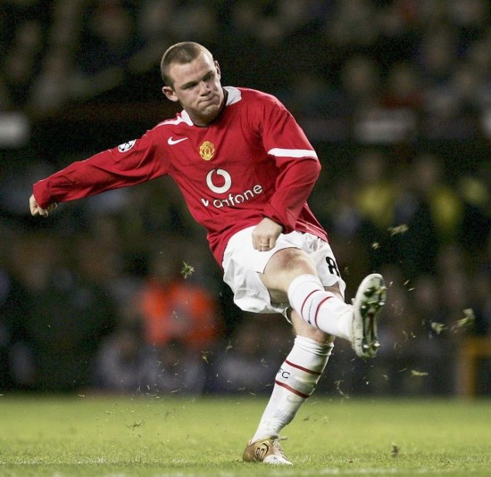 打个日本三队，咱们中国男子足球队总不会输吧.